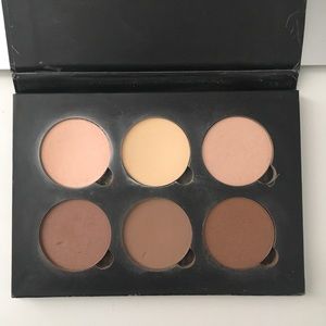 ABH contour kit in light medium